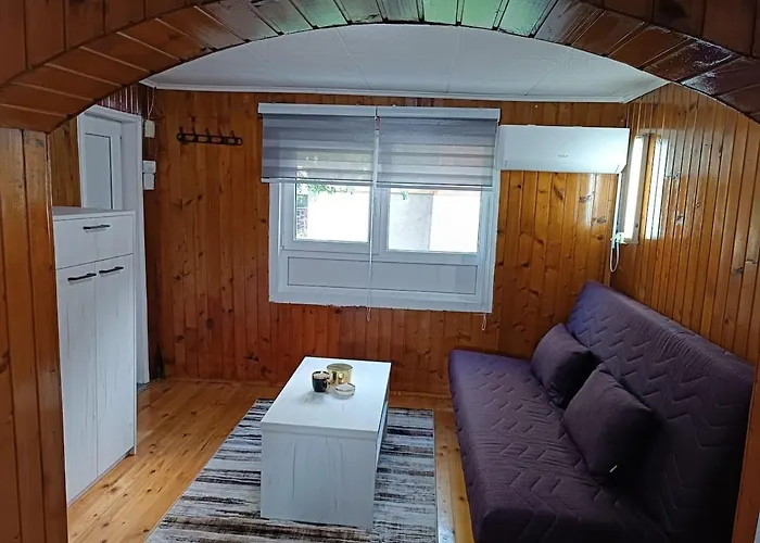 28 דירה באינה באשטה